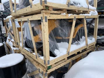 Main image Cub Cadet XT1 LT42